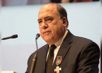 Fiscalía abre investigación a presidente de la Cruz Roja nacional por "acoso"