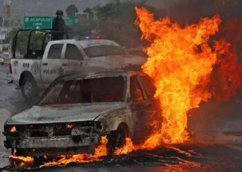 Asesinan a cinco conductores de transporte público en una jornada violenta en el sur de México