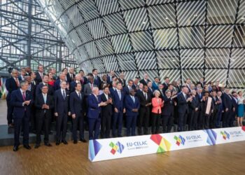 La UE y la Celac condenan la guerra en Ucrania