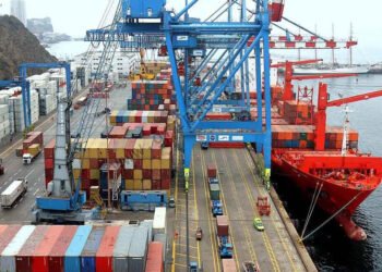 Gobierno prepara nuevas regulaciones y cobro de impuestos para envíos "puerta a puerta"