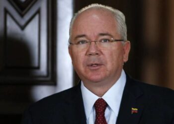 Estados Unidos estaría investigando a Rafael Ramírez por corrupción en Pdvsa