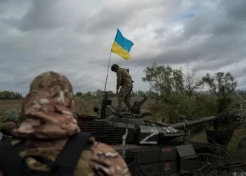 Ucrania y Rusia intensifican los combates ante las demandas de un alto el fuego