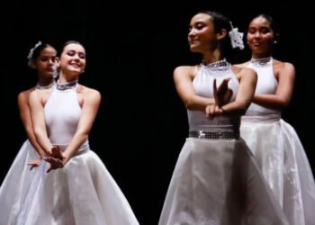Danzas Carúpano mostró en gala de fin de curso avances de la nueva generación de bailarinas