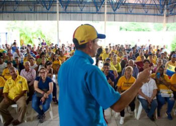 Capriles denuncia haber sufrido seis agresiones por parte de chavistas desde mayo