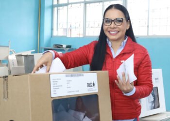 Consejo Electoral de Ecuador reporta "Absoluta normalidad" en primeras horas de elecciones