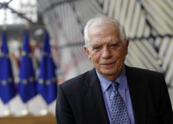 Borrell elogia la fortaleza de la democracia en Ecuador tras unas elecciones pacíficas