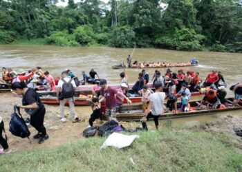 Panamá y Costa Rica analizarán la crisis migratoria en una cita en su área fronteriza