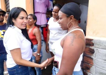 Delsa Solórzano llama a vencer al chavismo en las urnas electorales