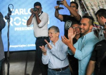 Ramos Allup: No hay golpes buenos ni malos, hay que garantizar la transición en democracia
