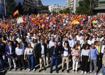 Representantes del PP y la sociedad civil claman en Madrid contra la amnistía