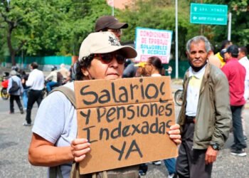 Cinco medidas con las que Maduro mostró que no "sufre" por no subir el salario
