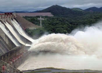 Brasil avanza para retomar la conexión eléctrica con Venezuela