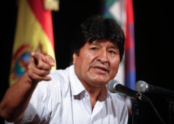 Evo Morales cuestiona la falta de embajadores bolivianos en los países del grupo BRICS