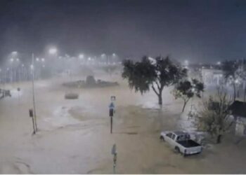 Rescatan a miles de personas en Grecia atrapadas por las nuevas inundaciones