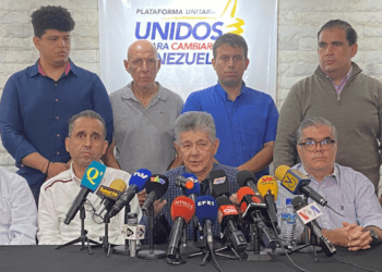 Ramos Allup: los resultados de la primaria son diáfanos y legítimos, fueron igual en Carapita que en Nueva York