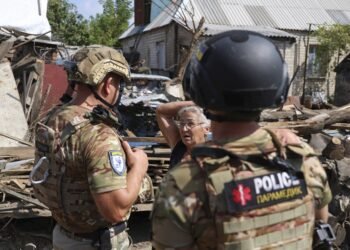 Zelenski alerta de la intensidad de los ataques rusos en Márinka y Avdivka, en la región de Donetsk