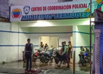 Carúpano | Policía detuvo a un hombre y a una dama por maltrato