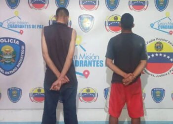 <strong>Dos hombres fueron detenidos por posesión de presunta droga en Puerto La Cruz</strong>