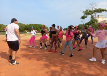 Mes rosa inició con actividades deportivas en Peñalver