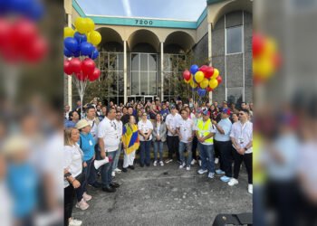 Éxito contundente: Más de 50 por ciento de participación en las primarias en Orlando