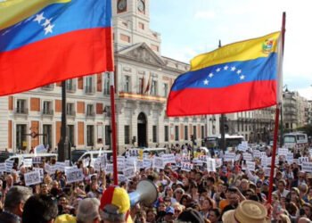 Más de 55.000 venezolanos en España votarán este domingo en primarias de la oposición