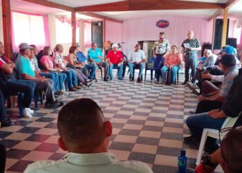 Fetranzoátegui: recogeremos firmas en apoyo a la solicitud de un salario dolarizado