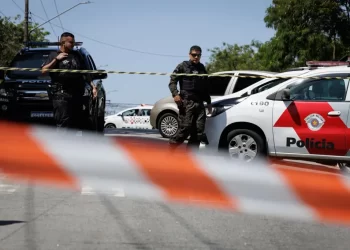 Una alumna muerta y tres más heridos deja un ataque a tiros en una escuela de Brasil