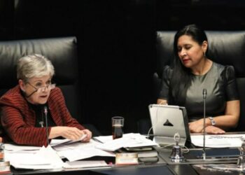 Canciller mexicana: «La región tiene que revisar las causas de origen de la migración»