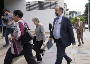 Jesús María Casal compareció ante el Ministerio Público hasta las 4:00 pm del lunes