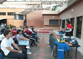 Instituto Santiago Mariño organizó conversatorio sobre trabajo y deporte en altura (+Video)