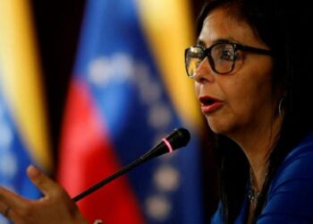 Delcy Rodríguez llamó a desdolarizar el mercado de petróleo
