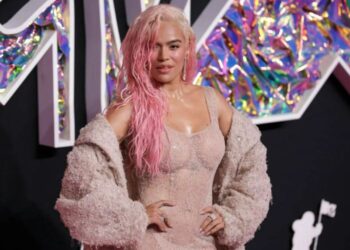 Karol G anuncia su gira latinoamericana, que incluye visitas a Colombia y Venezuela