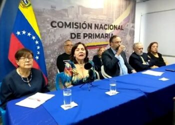 Organizadores de la Primaria piden a venezolanos evitar acompañarlos a declarar en Fiscalía