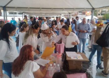 Puntos de votación de Urbaneja fueron cerrados pasadas las 4:00 pm