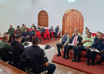 Poliguanta garantizará seguridad durante la celebración de festival teatral