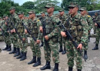 Más de 120.000 soldados del Ejército colombiano darán seguridad en elecciones regionales