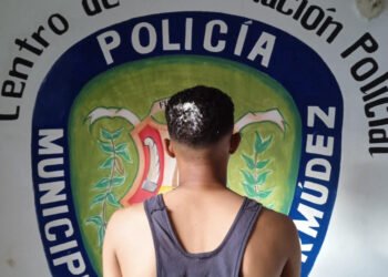 Policía municipal de Carúpano arrestó a un hombre que agredió a un ciudadano y se resistió al arresto