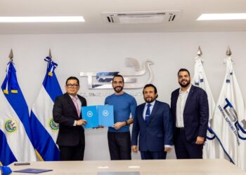 El Tribunal Supremo Electoral de El Salvador acuerda inscribir la candidatura de Bukele