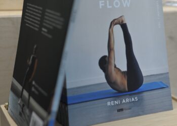 Reni Arias presenta “Flow”, una obra inspiradora