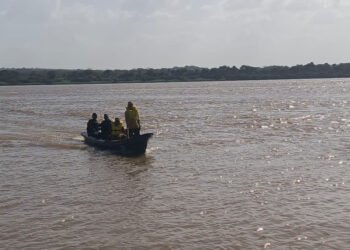 Recuperan cuerpo de uno de los tres jóvenes desaparecidos en el río Orinoco 