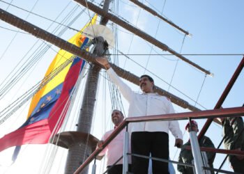 Maduro: Venezuela está "en unión nacional" para recuperar el Esequibo