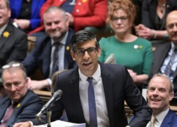 Responsable del Gobierno británico viaja a las Malvinas para apoyar su autodeterminación