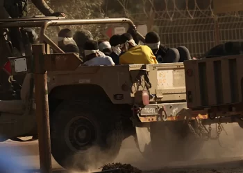 Catar confirma que hoy se liberarán 20 rehenes y 39 prisioneros tras "superar obstáculos"