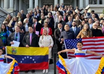 La Casa Blanca celebra el Día de Venezuela con sanciones de fondo