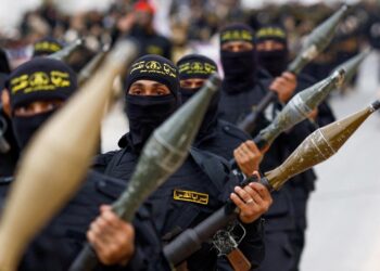 Yihad Islámica Palestina reivindica lanzamiento de cohetes hacia sur y centro de Israel