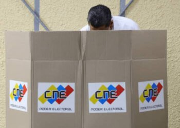 Comando con Venezuela de Anzoátegui dotará de asesores legales a todos los centros de votación