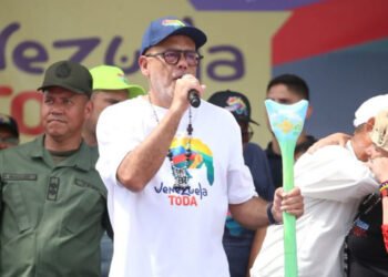 Gobierno venezolano ve "correcta" la fijación del mecanismo para habilitar a opositores