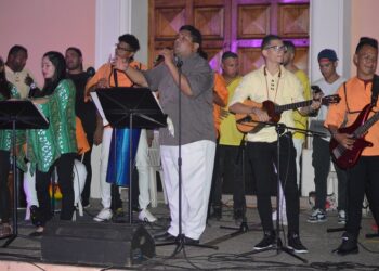 Casa de la Cultura y Trapichito hicieron brillar la Navidad en Cantaura