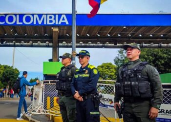 Detienen a nueve miembros de una red de tráfico de migrantes en Colombia