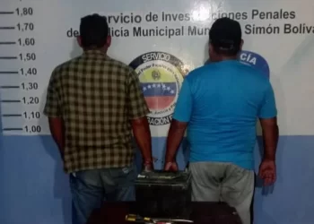 Dos sujetos fueron capturados por hurto de batería en Barcelona